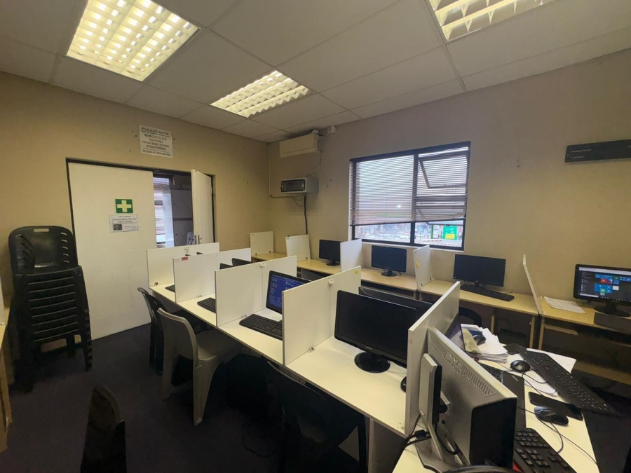 Commercial Property for Sale in Southernwood Eastern Cape